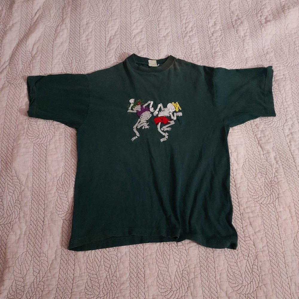 Distressed Dancing Skeletons Men's Tee